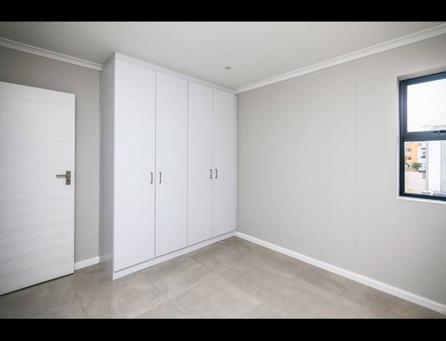 20 BEDROOM APARTMENT BLOCK FOR SALE IN TABLE VIEW